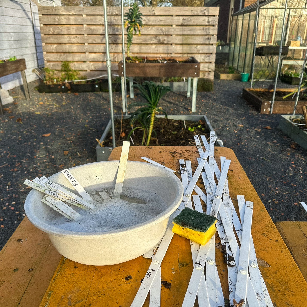 Verzamel de labels en rasters van de Makkelijke Moestuinbakken en maak ze schoon