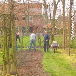 Gerrit en zijn mannen aan het werk