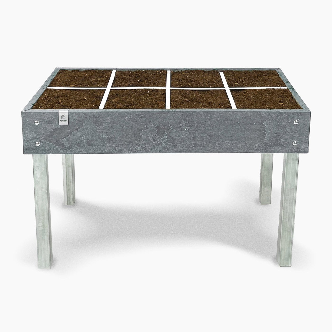 With bottom and legs, you turn your MM-hero into a raised bed at table height.