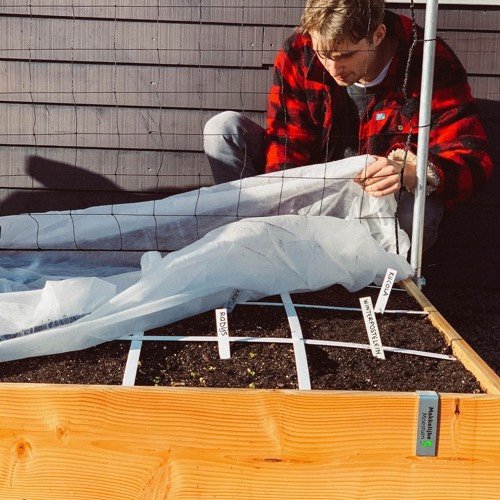Moestuinmuts tegen nachtvorst