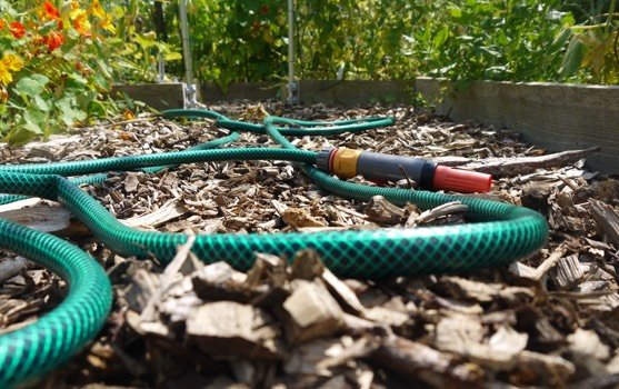 A plastic-free garden hose?