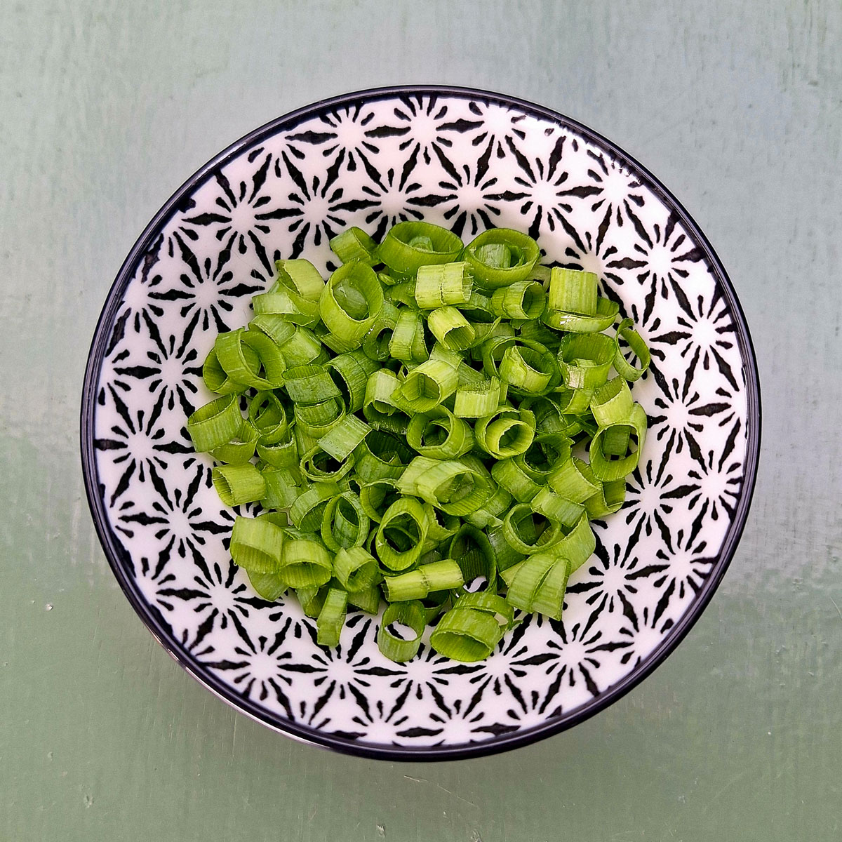 Fresh Spring onion cut into thin green and white rings