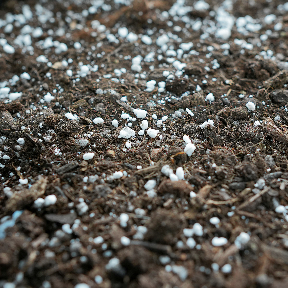 Extra perlite for MM-Mix, 5L
