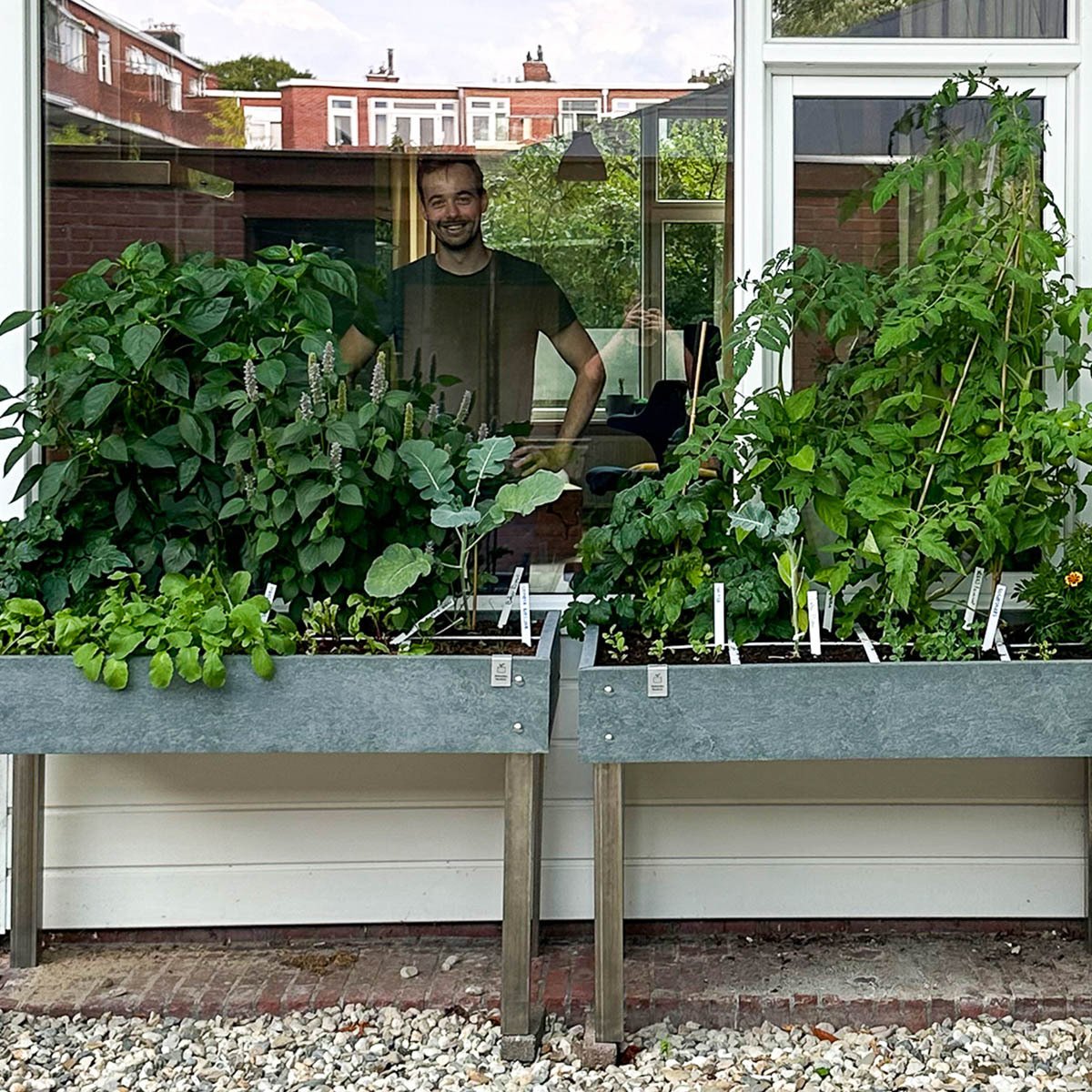 MM-Hero raised table garden box, 8 squares