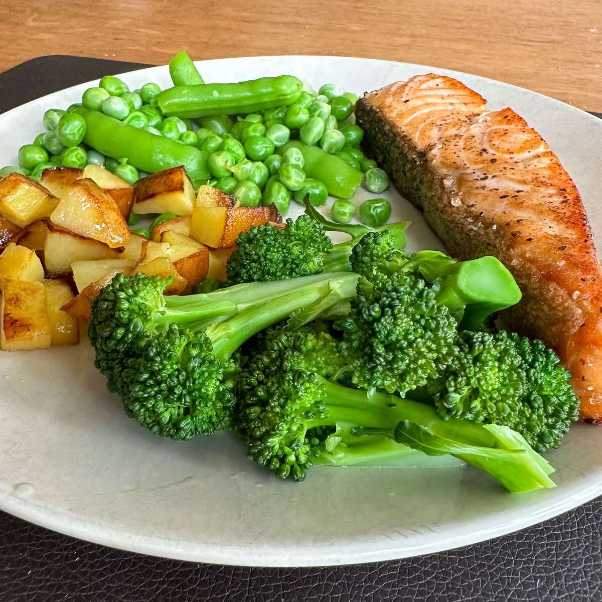 De zijscheuten van Baby broccoli zijn helemaal eetbaar: stronkjes, stengels én blad